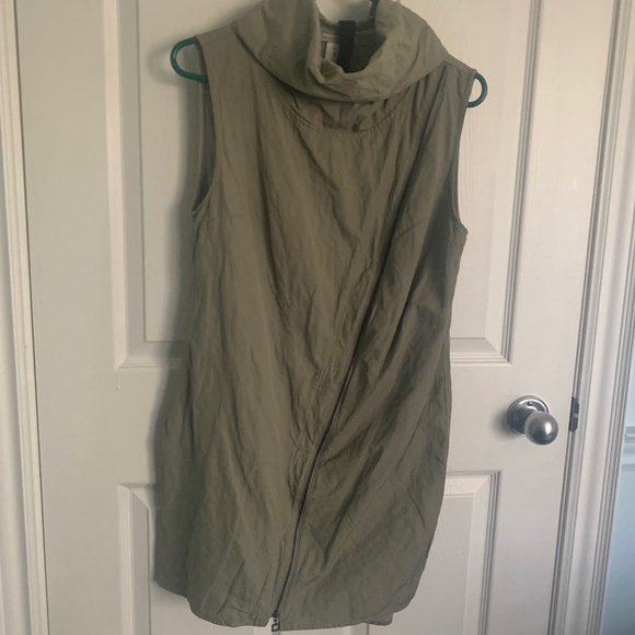 Sarah Pacini tunic, Size 1, light gray green - Picture 1 of 4
